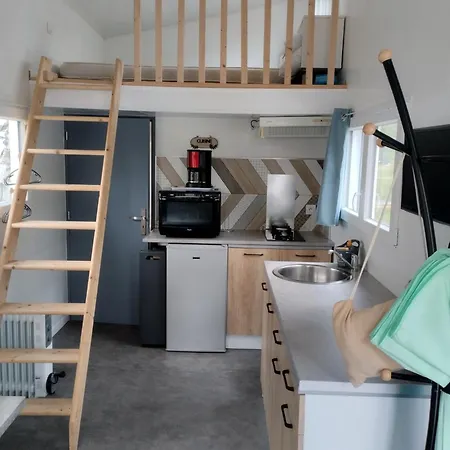 Tiny House Camping *